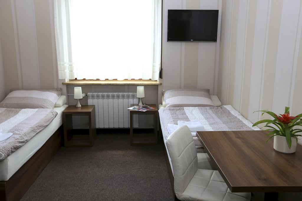 10 Bed And Breakfast Poznań Quarto foto